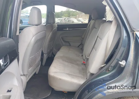 2011 Kia Sorento Lx from USA, damaged, VIN 5XYKTCA10BG168565